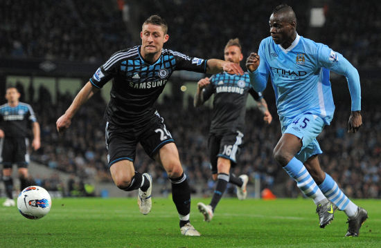 集体进攻的 集体进攻的