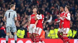 他们硬是在 他们硬是在